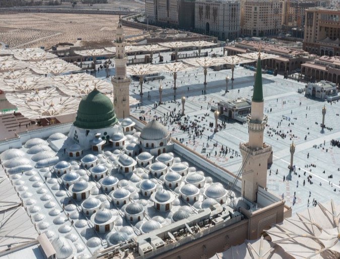 مسجد نبوی میں ایک ہفتے کے دوران 5.6 ملین سے زیادہ زائرین کا خیرمقدم ...