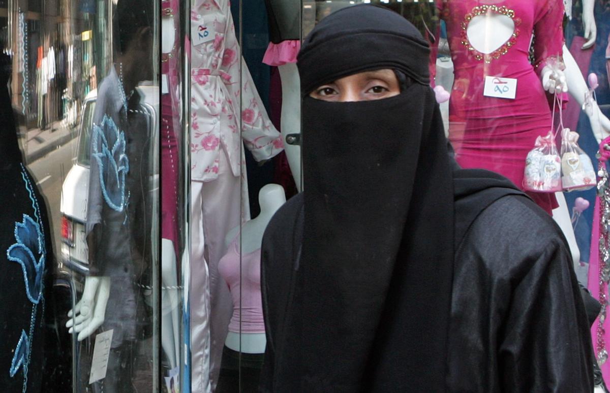 دنیا بھر میں مصر ان ممالک میں سرفہرست جہاں خواتین شوہروں کی پٹائی کرتی ہیں