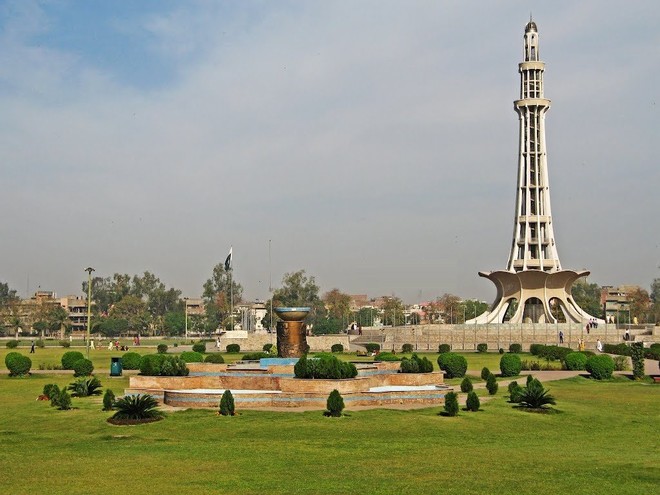 مینار پاکستان کتنے بڑے سیاسی اجتماع دیکھ چکا ہے؟ | Urdu News – اردو نیوز