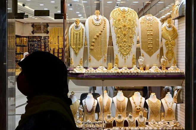 Saudi Arabia Raises Gold Prices Connect Via Facebook Connect Via Twitter Rss Header Bg En Gb